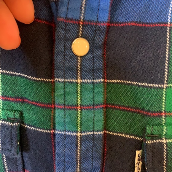 Levi’s Men Button Down Shirt Long Sleeve Plaid Flannel Cotton - Modern fit - Picture 3 of 6